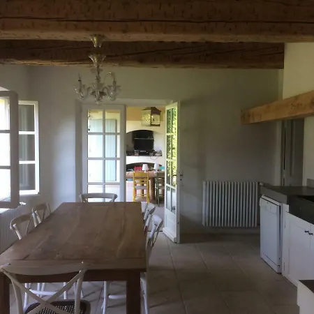 Les Amarines Holiday home